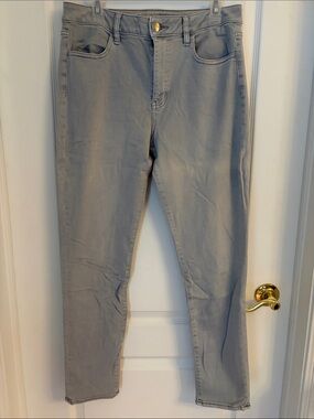 American Eagle Outfitters Women's Light Gray High Rise Jeggings